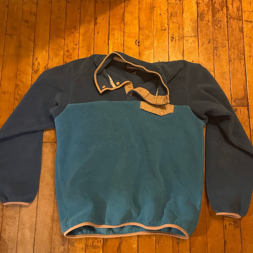 Patagonia Blue Crewneck Sweater